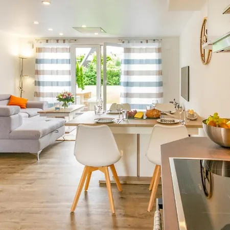 Nyaraló Baltic Village-damp Damp